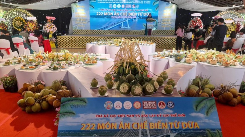 Bến Tre: Xác lập kỷ lục thế giới 222 món ăn từ dừa