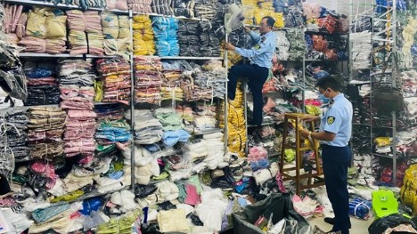 Đắk Lắk: Xử lý cơ sở rao bán lượng lớn hàng không rõ nguồn trên Facebook