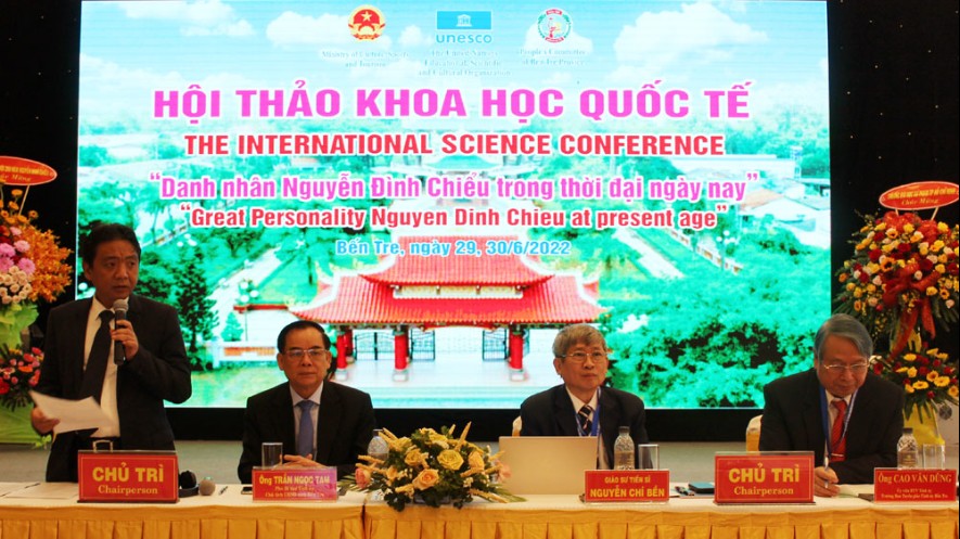 Hội thảo khoa học “Danh nhân Nguyễn Đình Chiểu trong thời đại ngày nay”