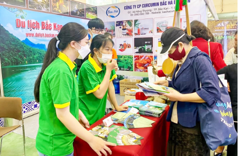 Tỉnh tổ chức xúc tiến, quảng bá điểm đến du lịch Bắc Kạn đến với người dân Thủ đô Hà Nội