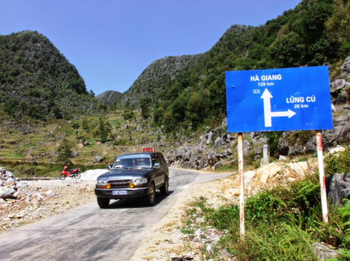 Di chuyển từ Hà Nội đến Hà Giang bằng ô tô Di chuyển từ Hà Nội đến Hà Giang bằng ô tô