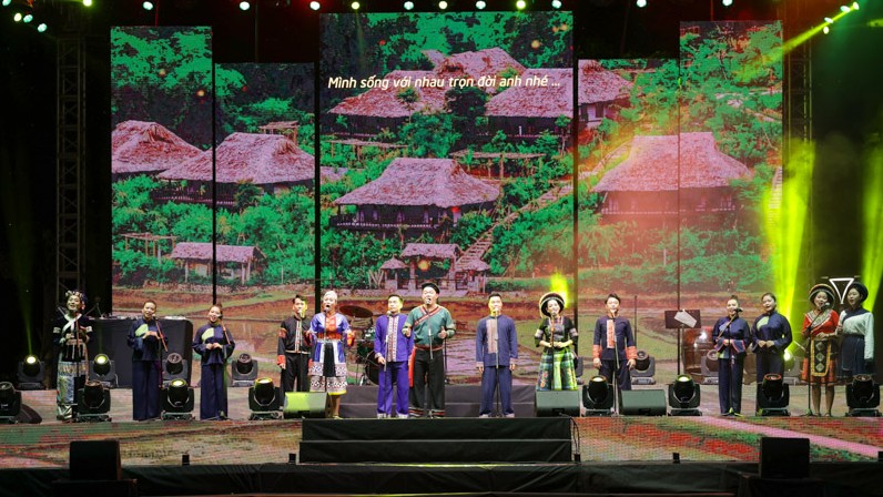 Gala “Chào Huế”! - Bữa tiệc âm nhạc khép lại tuần lễ trọng điểm Festival Huế 2022