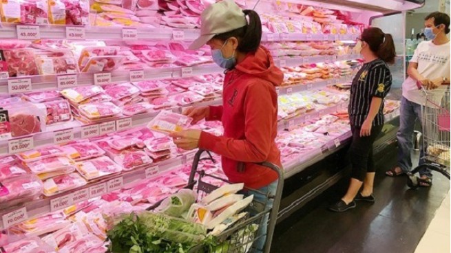 Nhập khẩu thịt và các sản phẩm từ thịt giảm mạnh