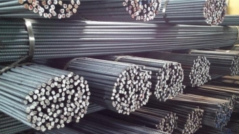 Giá sắt thép hôm nay 1/9: Quay đầu đi xuống