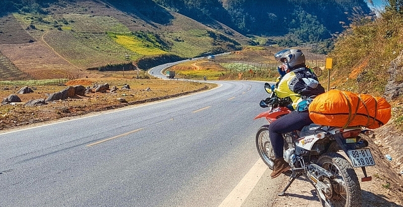 Từ Hà Nội đi Mộc Châu nên di chuyển bằng phương tiện gì? Từ Hà Nội đi Mộc Châu nên di chuyển bằng phương tiện gì?