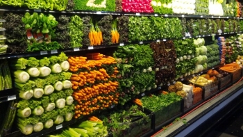 Giá thực phẩm hôm nay 5/9: Hàng loạt sản phẩm được lên kệ với giá hấp dẫn