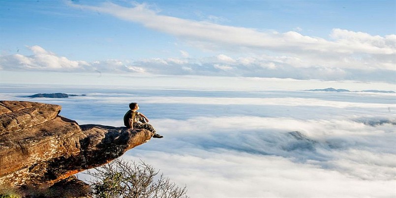 Chinh phục đỉnh Pha Luông – Nóc nhà của Mộc Châu Chinh phục đỉnh Pha Luông – Nóc nhà của Mộc Châu