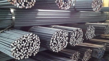 Giá sắt thép hôm nay 8/9: Quay đầu đi xuống