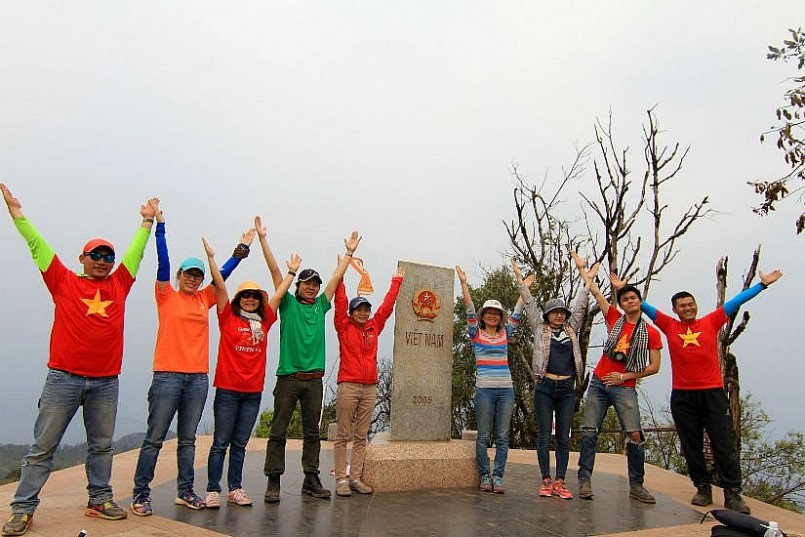 Chinh phục cực tây A Pa Chải Chinh phục cực tây A Pa Chải