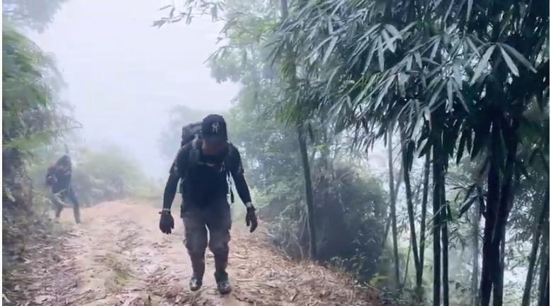 Chinh phục vẻ đẹp hùng vĩ Bạch Mộc Lương Tử – chốn thần tiên vùng Tây Bắc