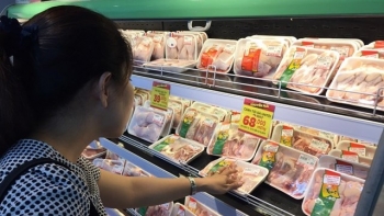 Giá thực phẩm hôm nay 19/9: Khuyến mãi heo, gà, thuỷ hải sản