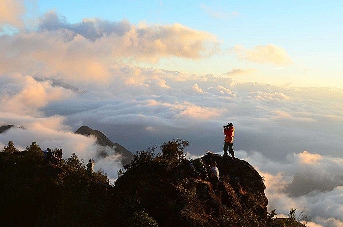 Chinh phục vẻ đẹp hùng vĩ Bạch Mộc Lương Tử – chốn thần tiên vùng Tây Bắc