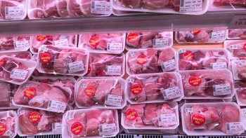 Giá thực phẩm hôm nay 24/9: Nhiều mặt hàng tươi sống được khuyến mãi