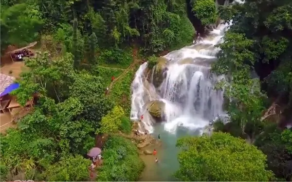 Review du lịch Hòa Bình: Thác Mu - dải ngân hà giữa đại ngàn hùng vĩ Review du lịch Hòa Bình: Thác Mu - dải ngân hà giữa đại ngàn hùng vĩ