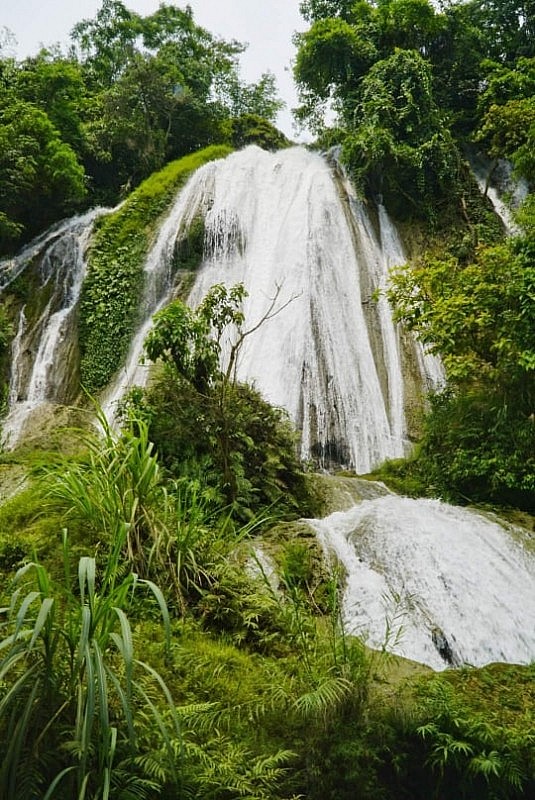 Ngắm thác Tạt Nàng, tắm suối Chiềng Yên
