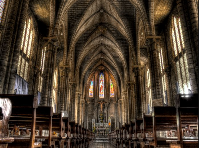 Nhà thờ đá Sapa – Kiến trúc châu Âu giữa núi rừng Tây Bắc