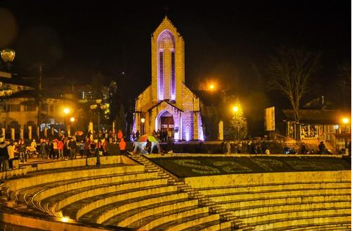 Nhà thờ đá Sapa – Kiến trúc châu Âu giữa núi rừng Tây Bắc