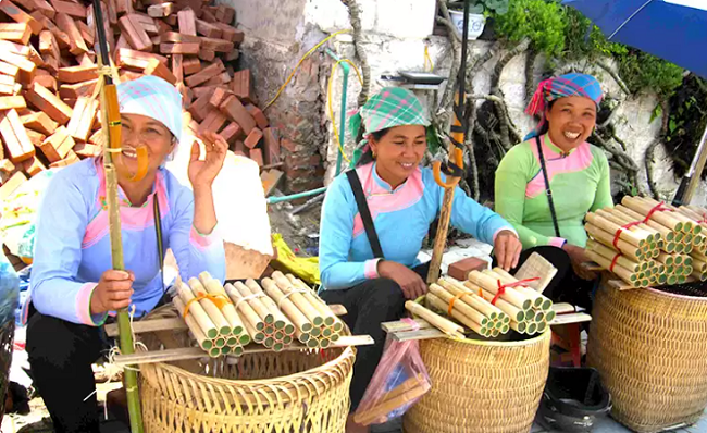 10 đặc sản khi du lịch Hà Giang nên mua về làm quà 10 đặc sản khi du lịch Hà Giang nên mua về làm quà