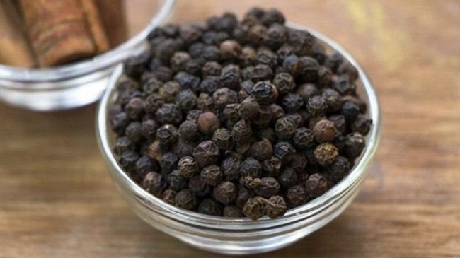 Cập nhật giá hồ tiêu hôm nay 15/10/2021: Tiến sát mốc 90.000 đồng/kg