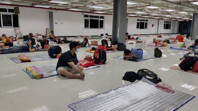 Công nhân cách ly “3 tại chỗ” tại công ty có được hỗ trợ Covid-19?