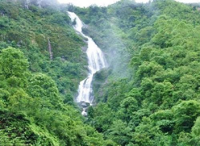 Thác Bạc - Cây vĩ cầm giữa núi rừng Sapa