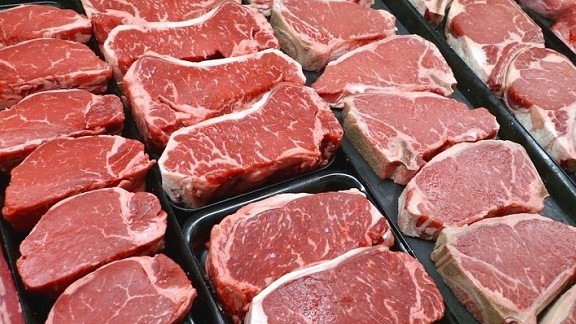 Cập nhật giá thịt lợn hôm nay 2/11/2021: Đồng loạt giảm tại Công ty Thực phẩm bán lẻ