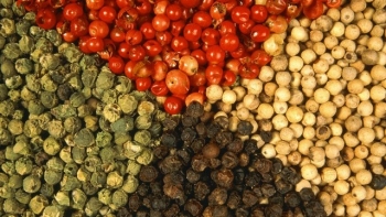 Cập nhật giá hồ tiêu hôm nay 03/11/2021: Quay đầu giảm