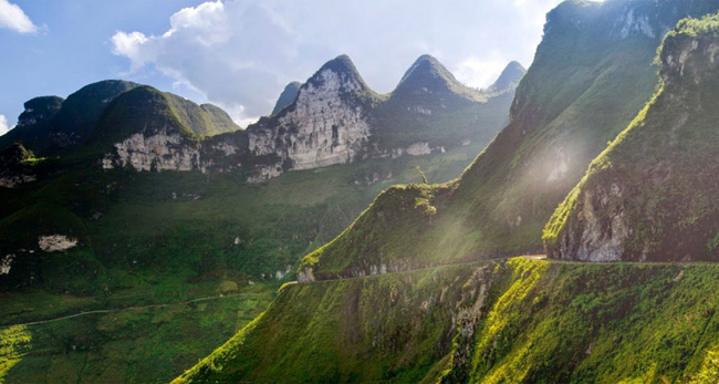 Chiêm ngưỡng đèo Mã Phục kỳ vĩ