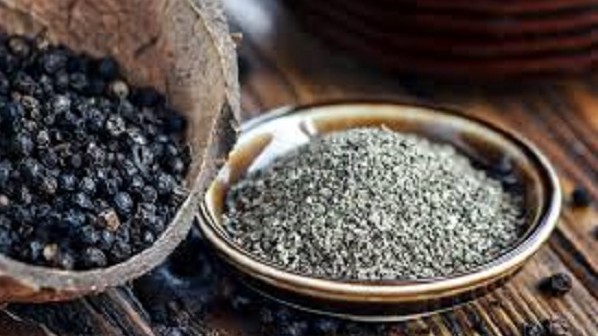 Cập nhật giá hồ tiêu hôm nay 24/11/2021: Quay đầu giảm tại khu vực Tây nguyên