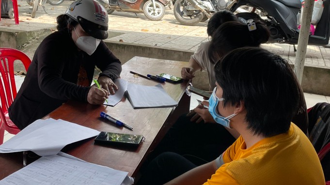 Lào Cai hỗ trợ khó khăn cho 5 nhóm lao động tự do