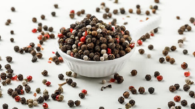 Cập nhật giá hồ tiêu hôm nay 14/12/2021: Chưa xuất hiện điều chỉnh