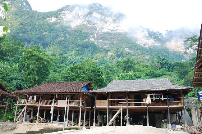 Kết cấu đơn giản - Ảnh- FM S Kết cấu đơn giản - Ảnh- FM S