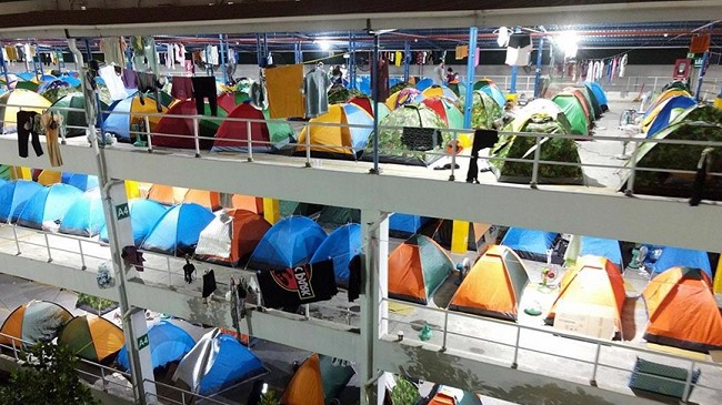 Nghỉ việc khi công ty thực hiện "3 tại chỗ", hưởng chế độ thế nào?