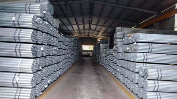 Cập nhật giá sắt thép hôm nay 30/12/2021: Tiếp tục đi lên