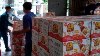 Tân Hiệp Phát trao tặng 36.000 sản phẩm đến các khu vực cách ly tỉnh Bình Dương