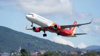 Bay vui trở lại, Tết này đường về gần hơn cùng Vietjet