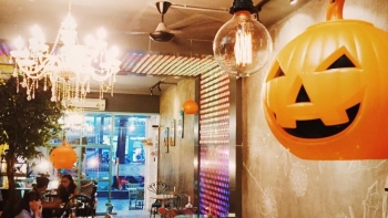 Những địa điểm check-in sống ảo: Ghé thăm 5 quán cà phê đậm chất Halloween tại Sài Gòn