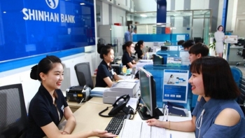 Điểm tên 7 ngân hàng vượt trần tín dụng