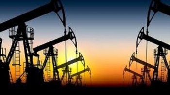 Giá xăng dầu hôm nay 17/10: Tiếp đà giảm nhẹ