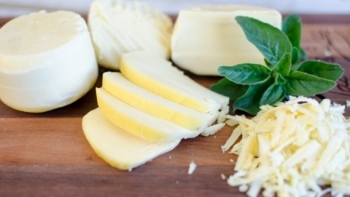 Sức khoẻ: Những lưu ý khi sử dụng phô mai