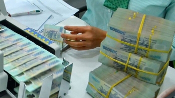 NHNN: Yêu cầu TCTD hỗ trợ tối đa cho khách hàng chịu ảnh hưởng mưa lũ