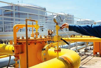 Giá xăng dầu hôm nay 5/11: Giá dầu tiếp tục tăng