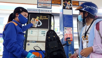 Giá xăng dầu hôm nay 19/11: Dầu tiếp tục tăng nhẹ