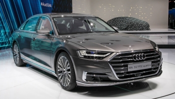 Audi Việt Nam triệu hồi A8L vì lỗi gioăng cao su