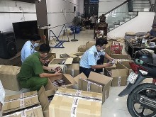 Cần Thơ: Phát hiện điểm kinh doanh kẹo sâm các loại không rõ nguồn gốc