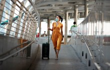 Đề xuất mở lại hoàn toàn hoạt động du lịch quốc tế và nội địa từ 15/3