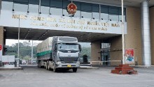 Thông quan hàng hóa tại cửa khẩu biên giới phía Bắc vẫn rất hạn chế