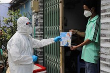 Bản tin covid-19 tối 14/3: F0 khi ra khỏi nhà phải tuân thủ 5k