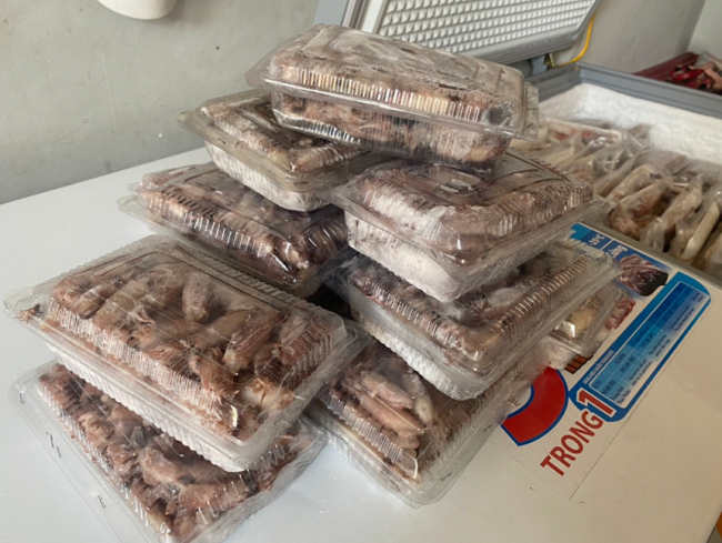 Đắk Lắk: Phát hiện gần 100kg thực phẩm không rõ nguồn gốc