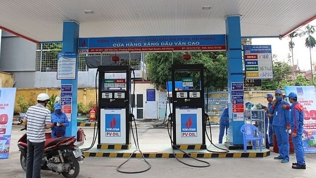 Giá xăng ngày mai (25/09) có tăng theo đà thế giới?